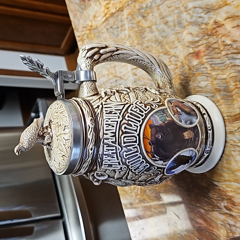 AVON 3D Lidded Tribute to American Wildlife Beer Stein Mug Cup